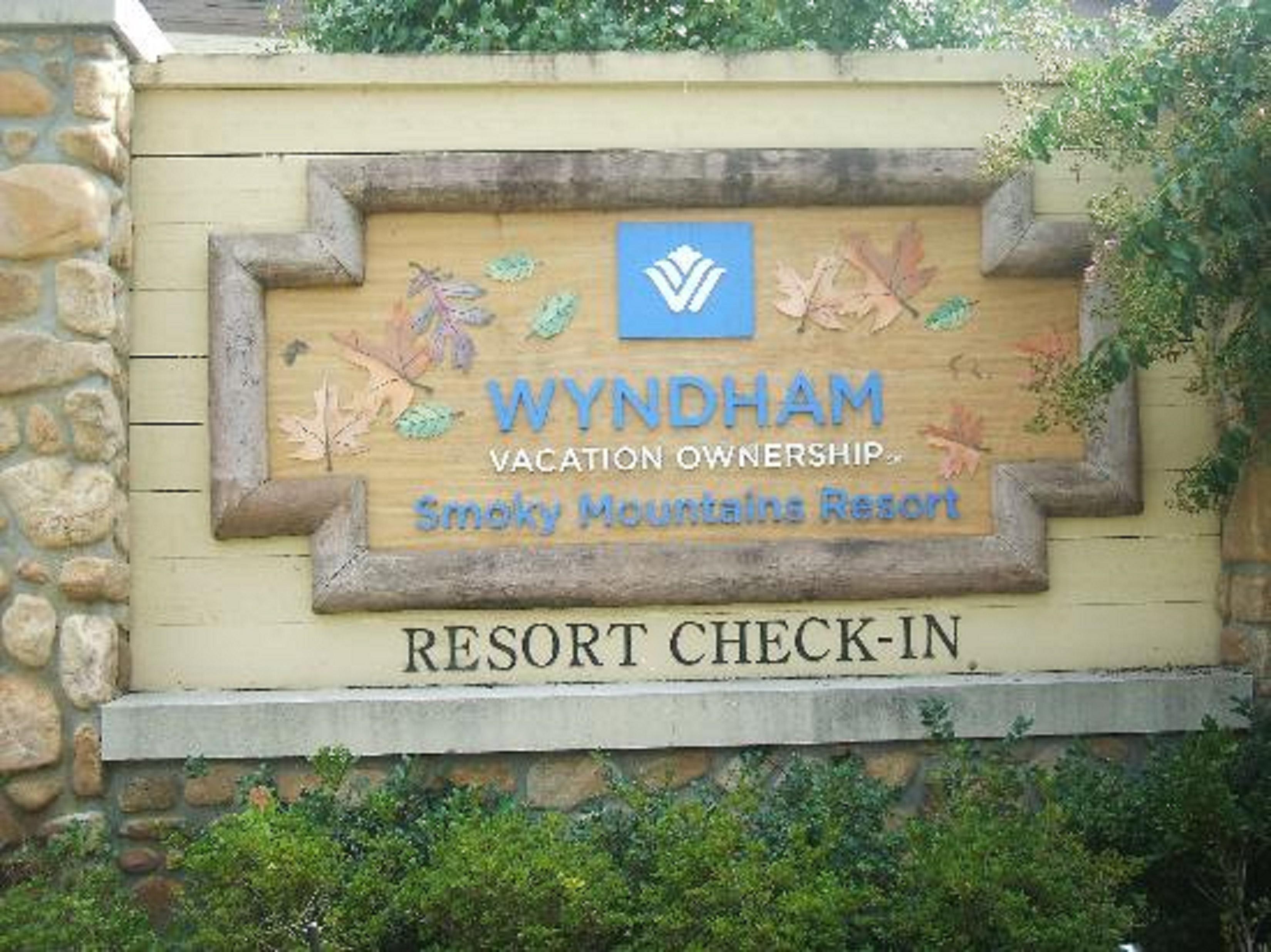 Отель Club Wyndham Smoky Mountains Севьервилл Экстерьер фото