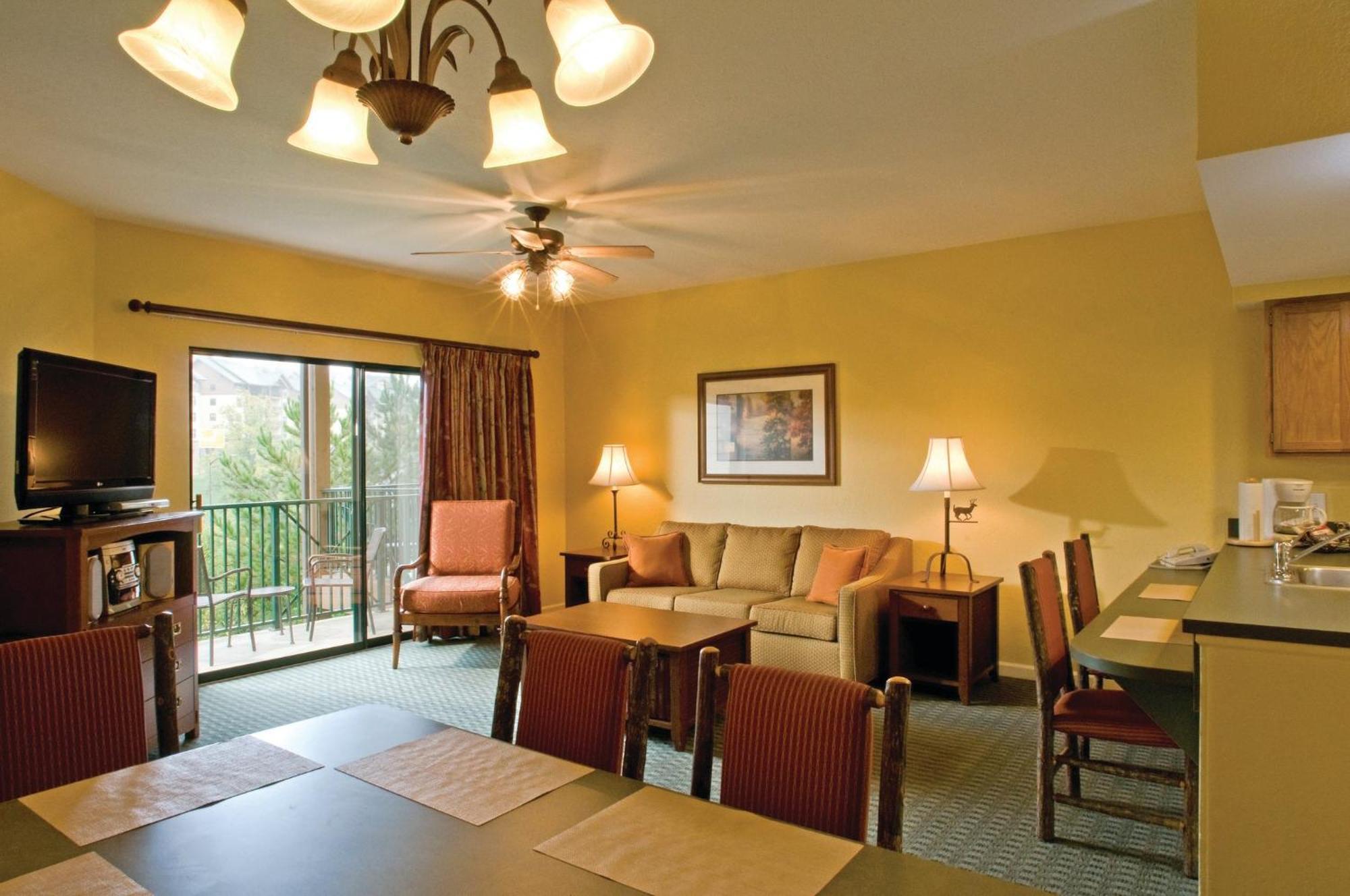 Отель Club Wyndham Smoky Mountains Севьервилл Экстерьер фото